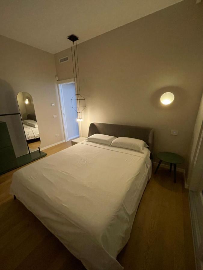 Lucia'S House Apartment Bari Luaran gambar